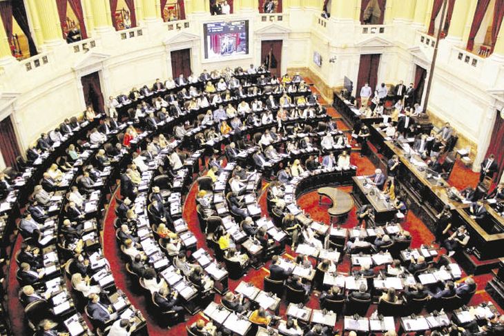 adiós virtualidad. La Cámara alta volvió a la presencialidad plena por primera vez en el recinto desde el inicio de la pandemia, tras la frustrada sesión impulsada por el oficialismo semanas atrás.