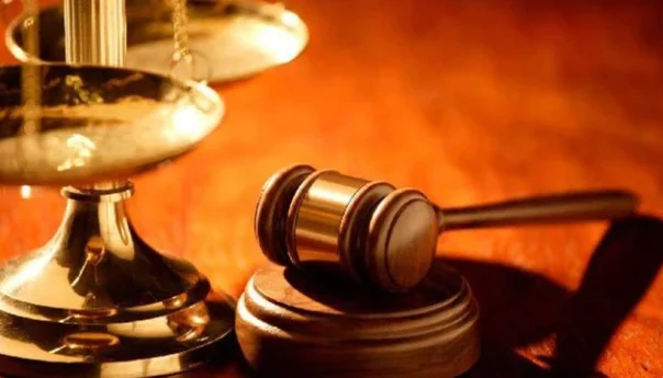 Justicia rechaza una cautelar respecto al anticipo extraordinario