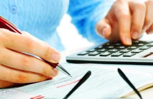 su falta de discriminación no impide computar crédito fiscal