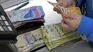 Cómo solicitar los créditos de hasta $400.000 que ofrece la ANSES para jubilados y pensionados.