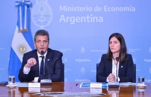 Massa anuncia bono de $ 94.000, ¿quiénes lo cobran?