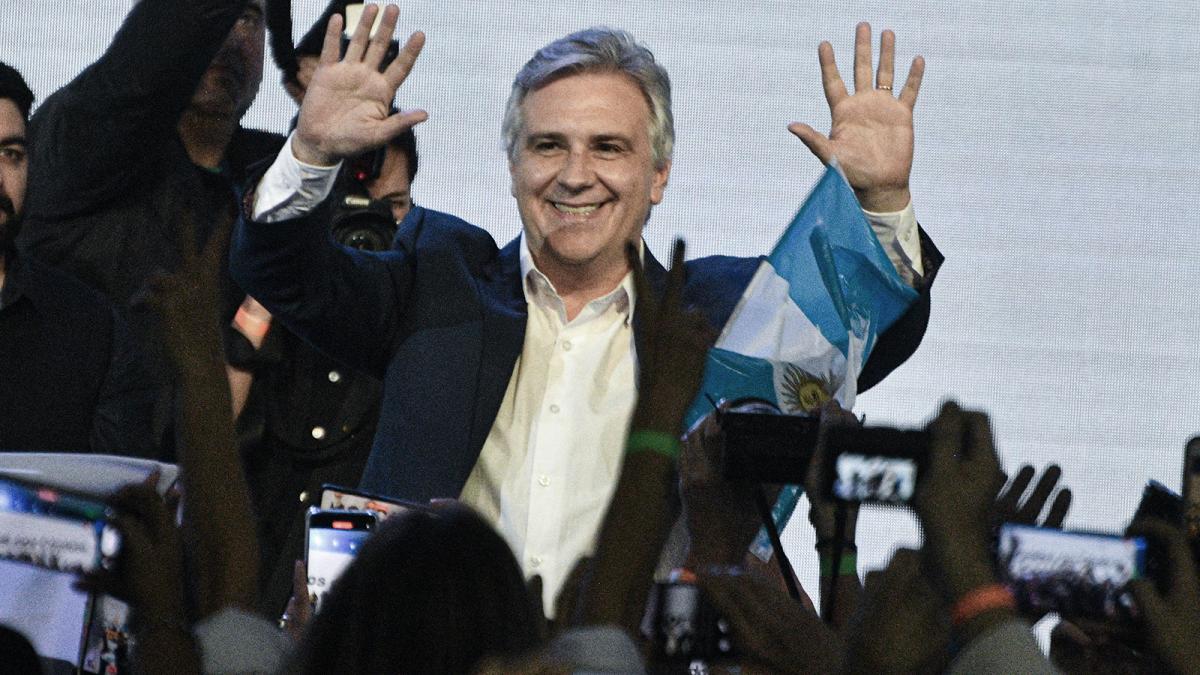 El gobierno de Martn Llaryora asegura que no hubo cesantas sino contratos que caducaron Foto Archivo