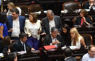 buscan revivir la ley de Compra sin IVA
