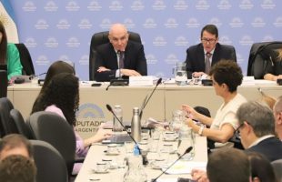 Diputados debaten impuesto a las Ganancias y el resto del paquete fiscal del Gobierno