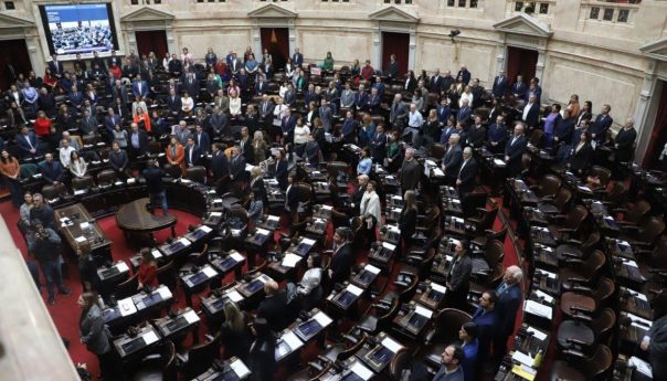 El paquete fiscal: otro golpe al federalismo