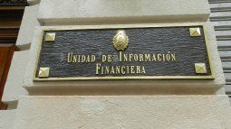 Asimismo, establece que la medida comienza a regir a partir de su publicación en el Boletín Oficial.