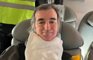 ¿Cómo recibieron a Esteban Bullrich al llegar al Pacto de Mayo?