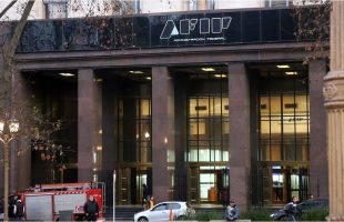 La recaudación de octubre cayó más de 2% real y llegó casi $13 billones
