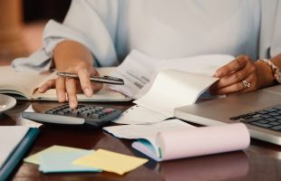 AFIP prorrogó el pago del anticipo de Ganancias pero adelantó la fecha de presentación de declaraciones juradas