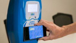 La tarjet SUBE seguirá disponible, pero no será el único medio de pago.