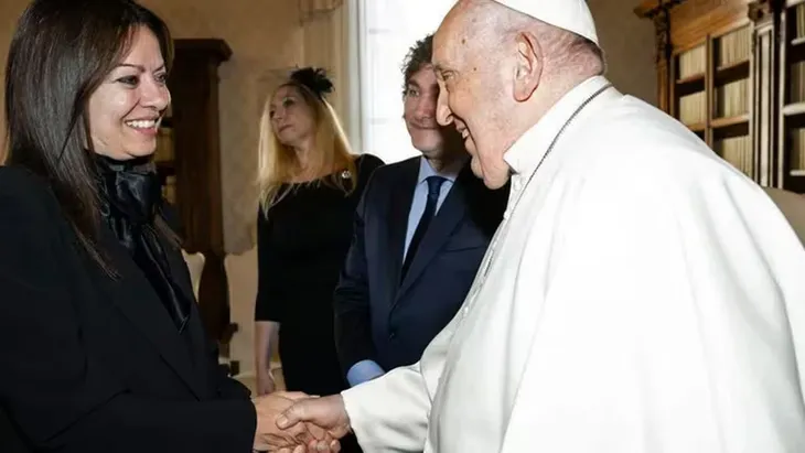Francisco y Pettovello ya se habían reunido anteriormente en febrero de este año.