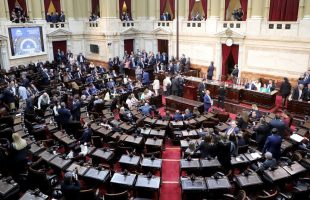 Por asignaciones específicas, las provincias pierden u$s5.000 millones de coparticipación