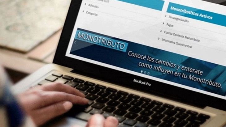 La AFIP ya actualizó las escalas del monotributo 2024.