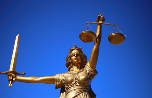 Nubarrones entre Javier Milei y el Poder Judicial por eventual decreto y el presupuesto para la justicia