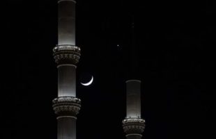 Venus y la Luna creciente sorprendieron a los observadores de estrellas