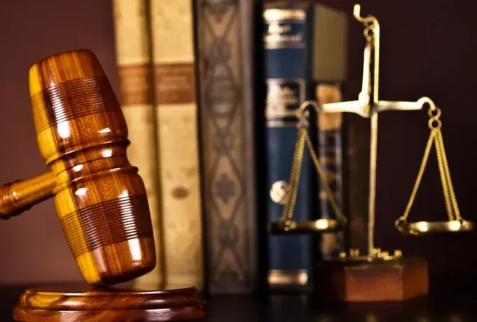El Día Internacional del Abogado celebra la labor de los profesionales del Derecho en la construcción de un mundo más justo.